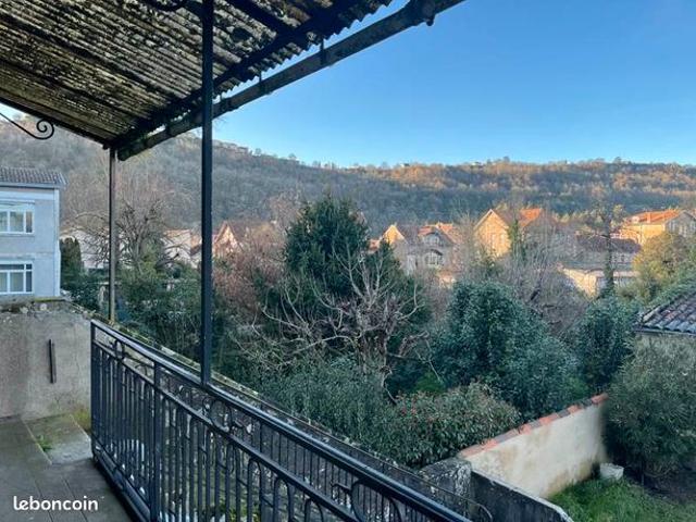 Maison 5 pièces 160 m²