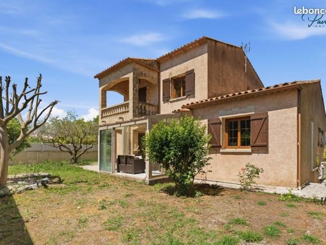 Maison 5 pièces 160 m²