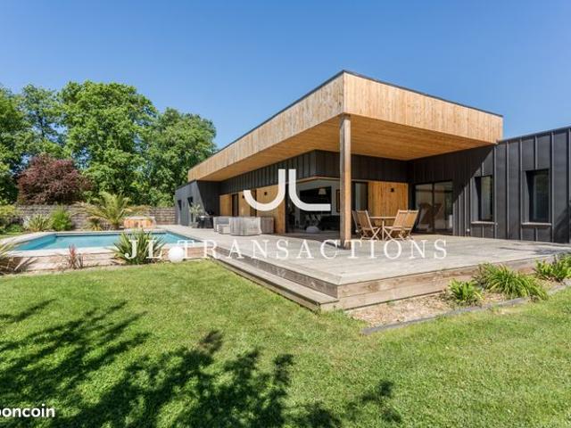Maison 5 pièces 160 m²