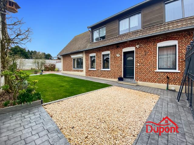 Maison 5 pièces 160 m²