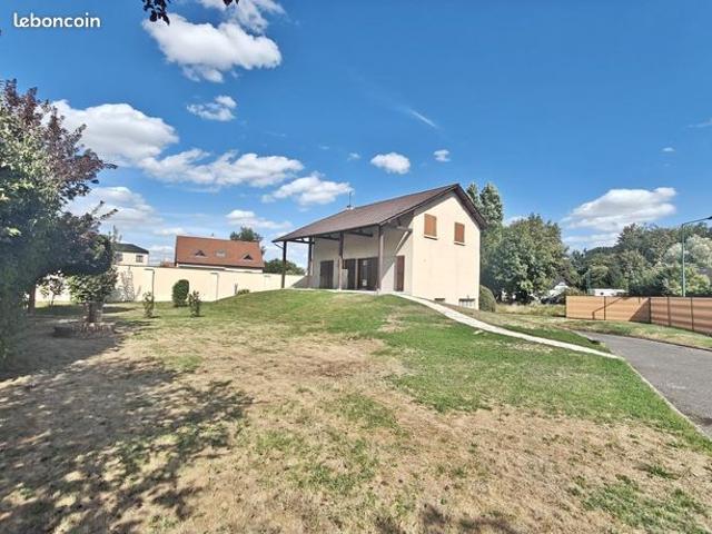 Maison 5 pièces 160 m²