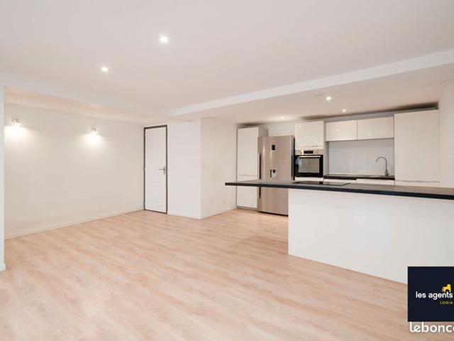Maison 5 pièces 160 m²