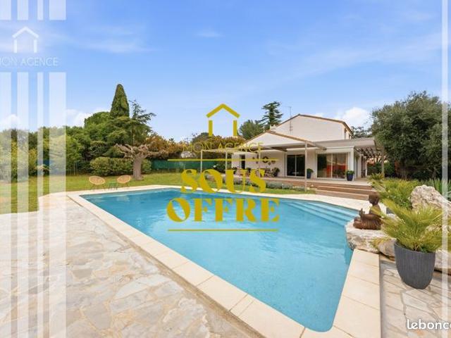Maison 5 pièces 160 m²