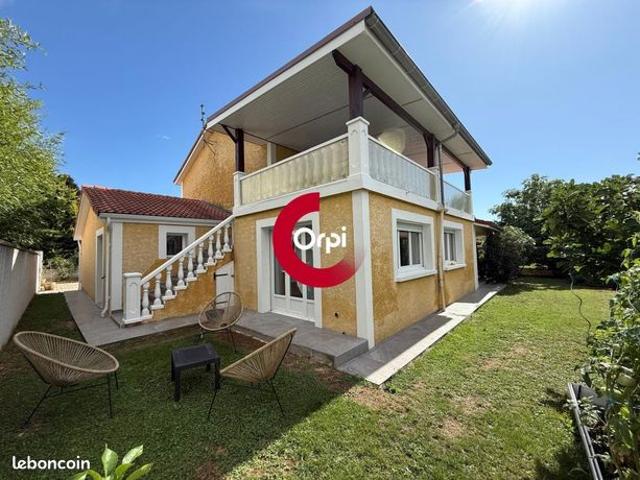 Maison 5 pièces 160 m²