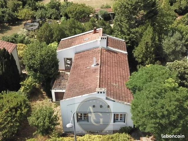 Maison 5 pièces 160 m²