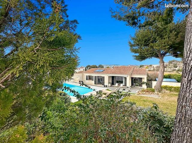 Maison 5 pièces 160 m²