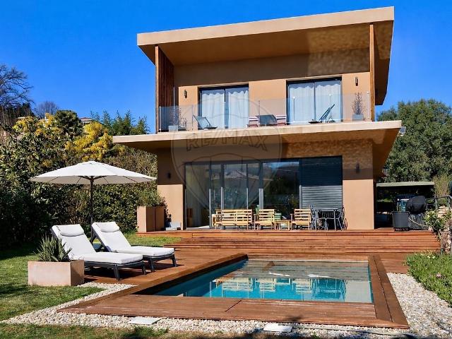 Maison 5 pièces 160 m²