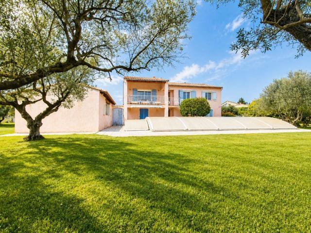 Maison 5 pièces 160 m²