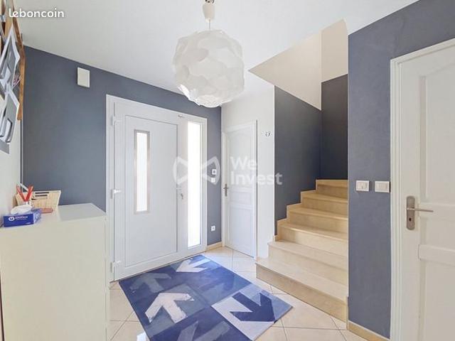Maison 5 pièces 160 m²