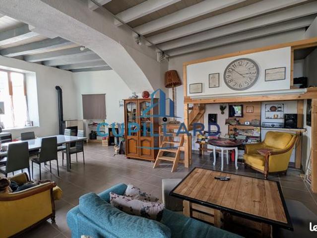 Maison 5 pièces 160 m²
