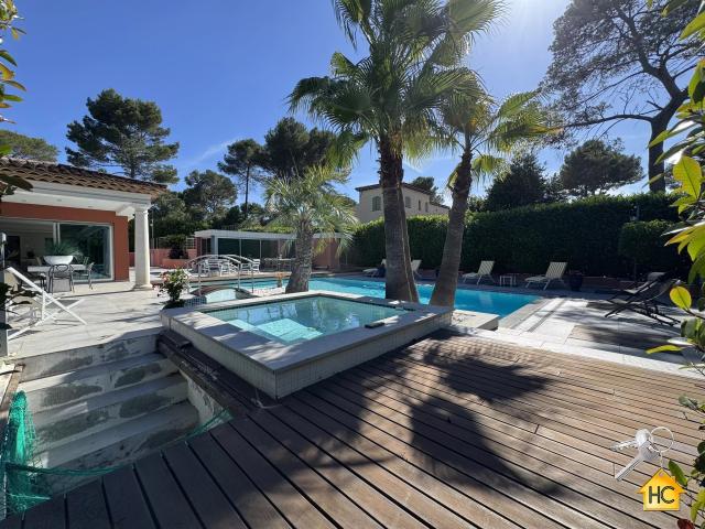 Maison 5 pièces 193 m²
