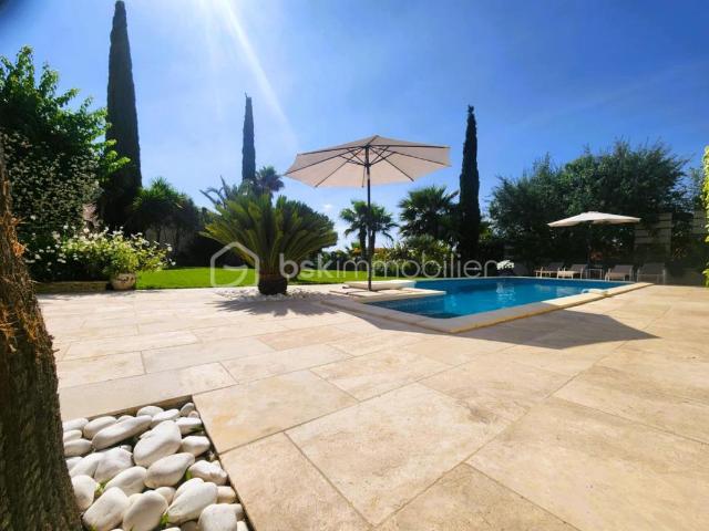 Maison 5 pièces 160 m²