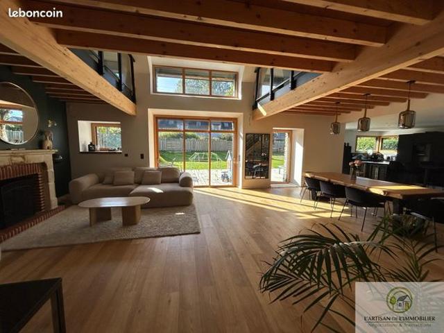 Maison 5 pièces 160 m²