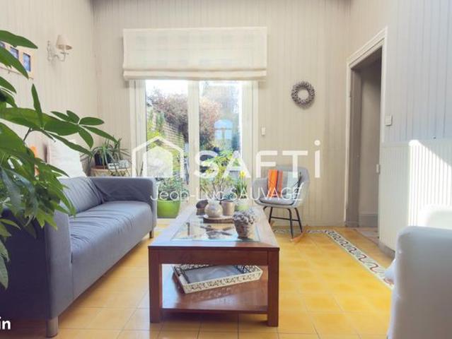 Maison 5 pièces 160 m²