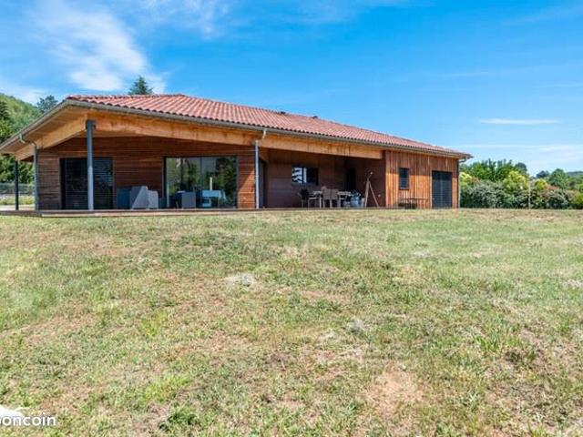 Maison 5 pièces 160 m²
