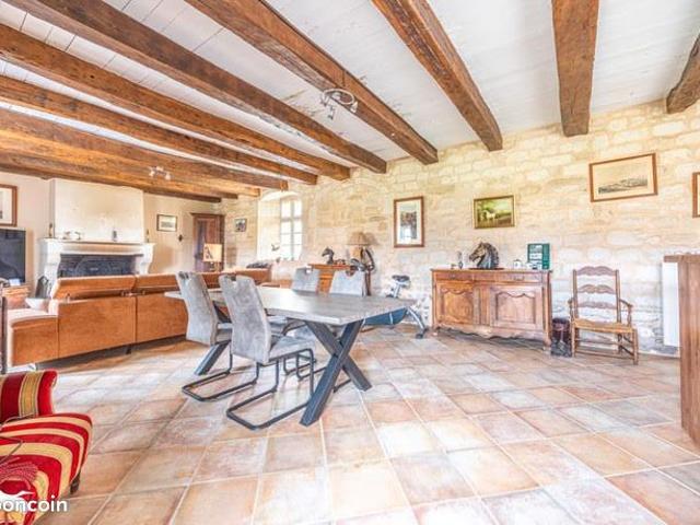 Maison 5 pièces 160 m²