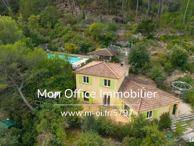 Maison 5 pièces 140 m²
