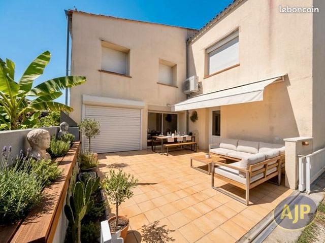 Maison 5 pièces 160 m²