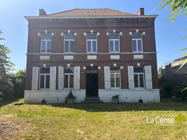 Maison 5 pièces 182 m²
