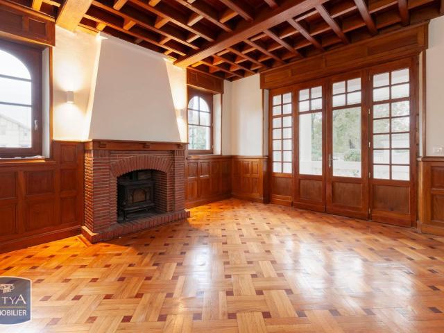 Maison 5 pièces 160 m²