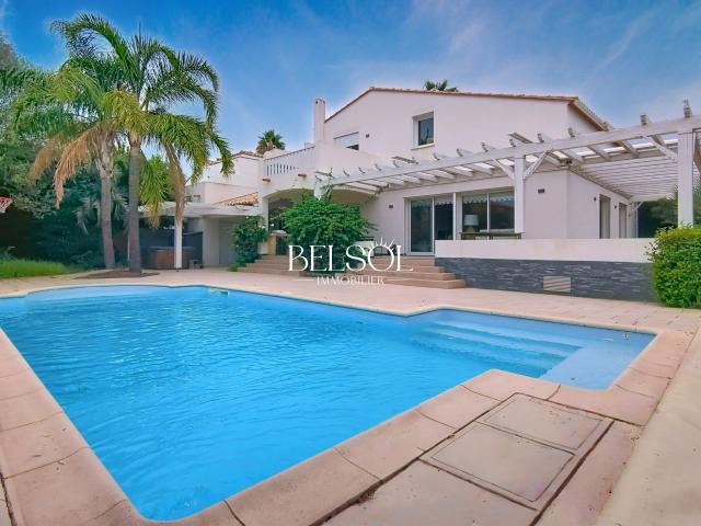 Maison 5 pièces 160 m²