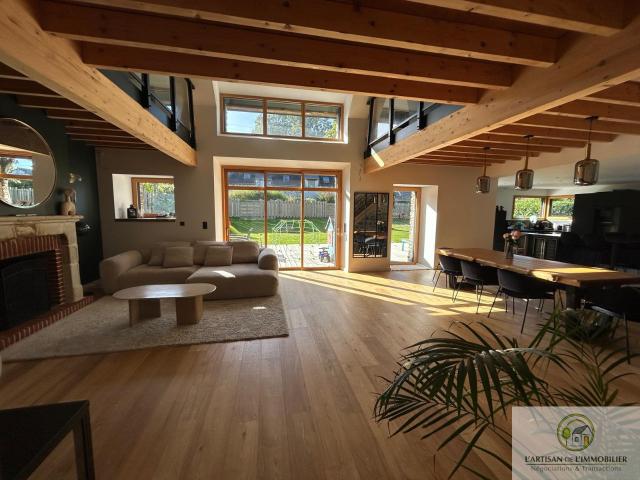Maison 5 pièces 160 m²