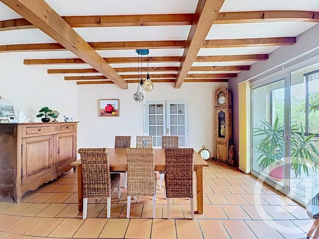 Maison 5 pièces 160 m²