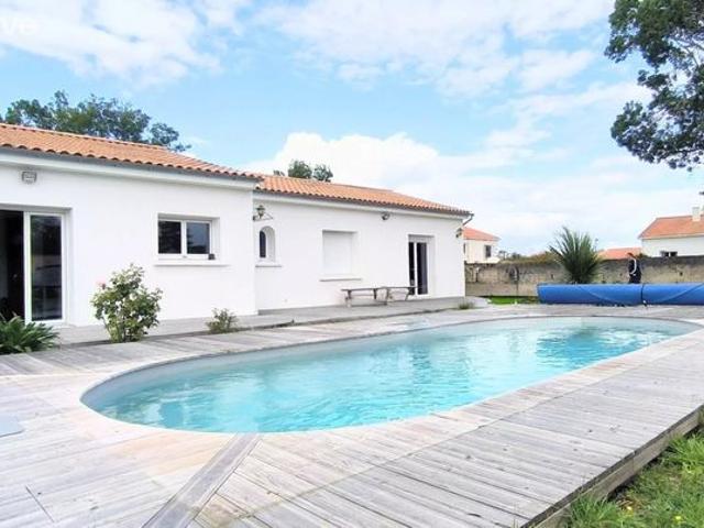 Maison 5 pièces 160 m²