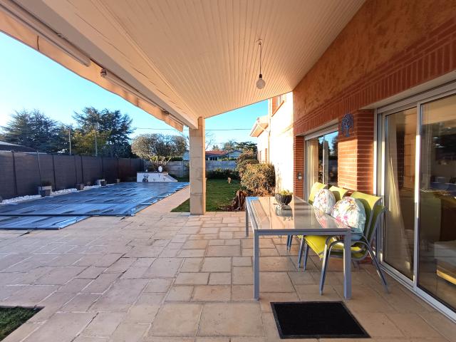 Maison 5 pièces 160 m²