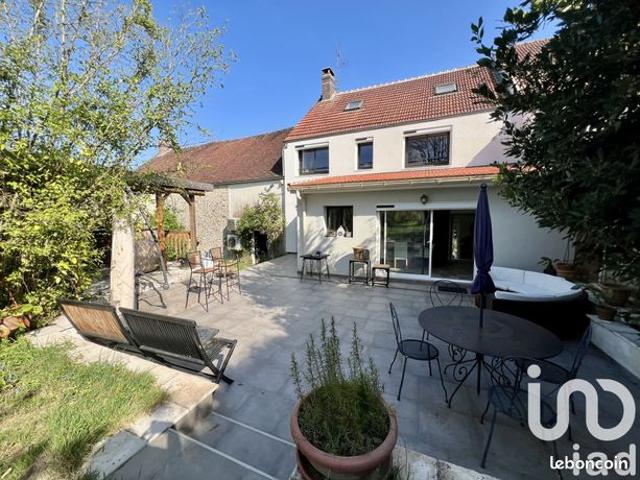 Maison 5 pièces 160 m²