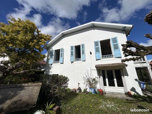 Maison 5 pièces 160 m²