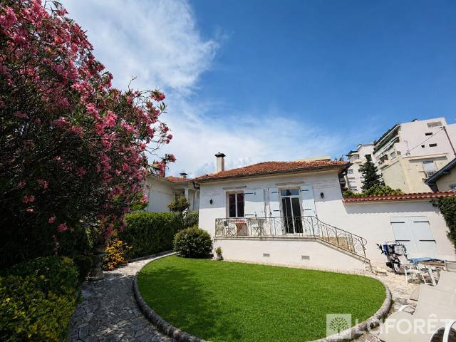 Maison 5 pièces 160 m²