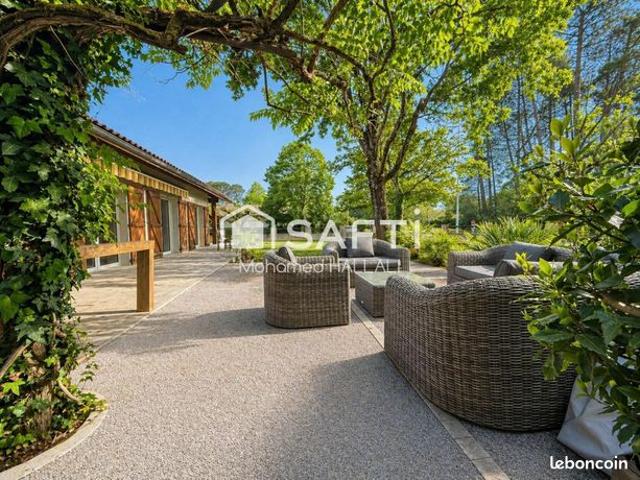 Maison 5 pièces 160 m²
