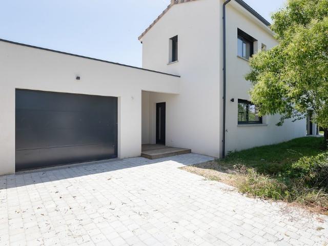 Maison 5 pièces 160 m²