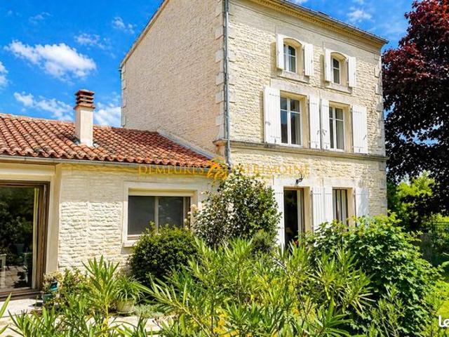 Maison 5 pièces 160 m²