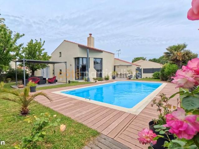 Maison 5 pièces 160 m²