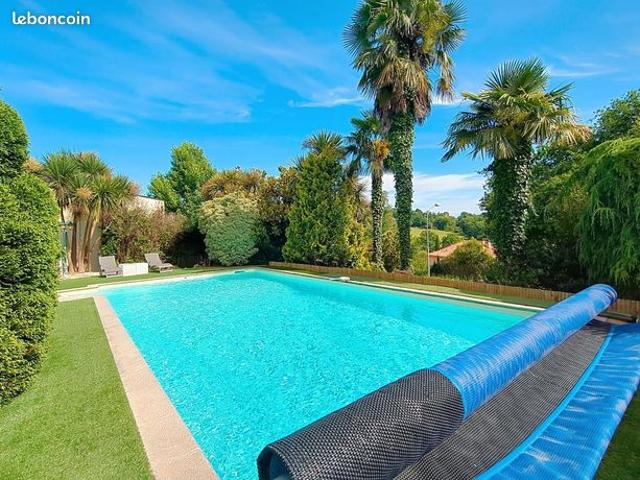 Maison 5 pièces 160 m²