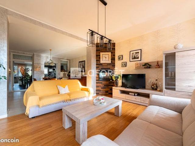 Maison 5 pièces 160 m²