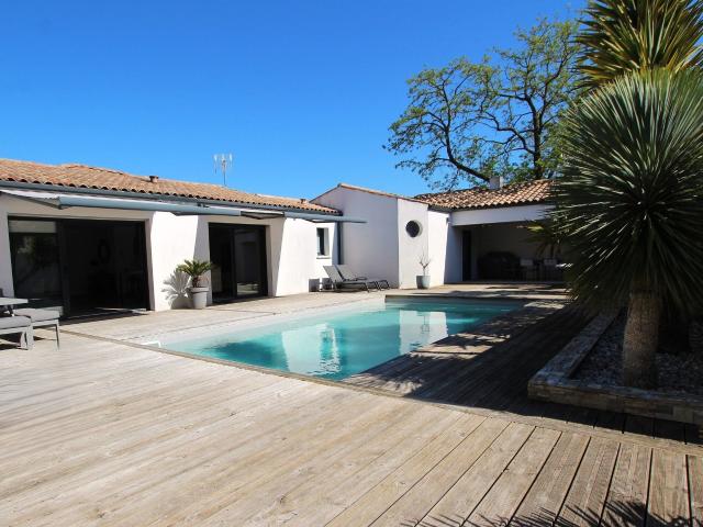 Maison 5 pièces 160 m²