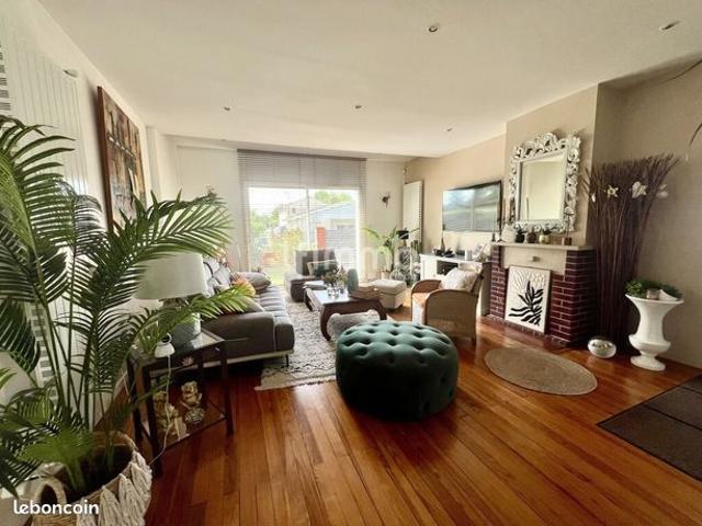Maison 5 pièces 160 m²