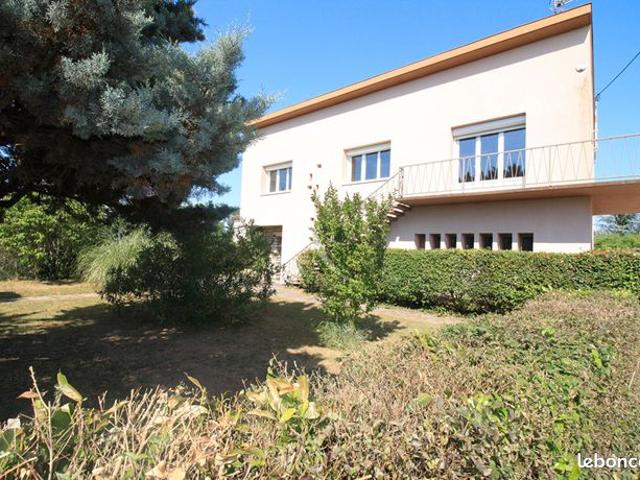 Maison 5 pièces 160 m²