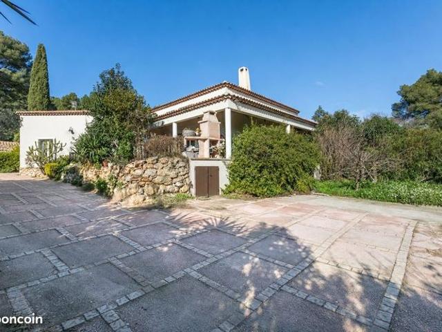 Maison 5 pièces 160 m²