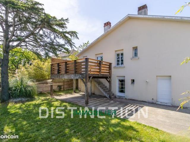 Maison 5 pièces 160 m²