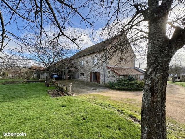 Maison 5 pièces 160 m²
