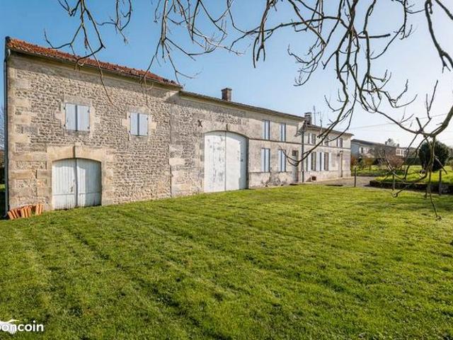 Maison 5 pièces 160 m²