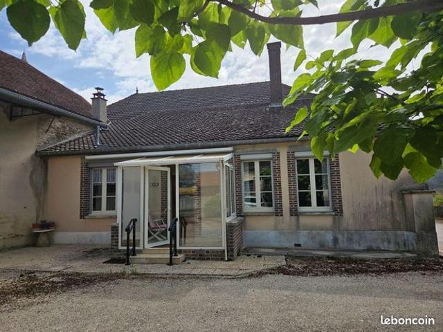Maison 5 pièces 160 m²
