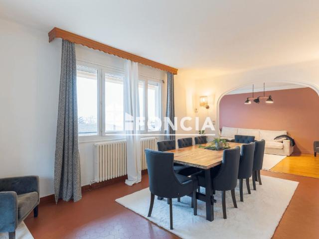 Maison 5 pièces 160 m²