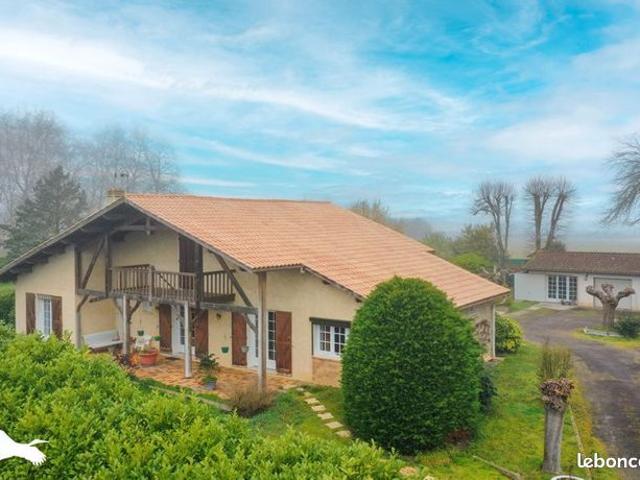 Maison 5 pièces 160 m²