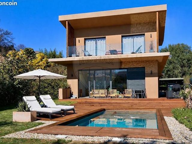 Maison 5 pièces 160 m²