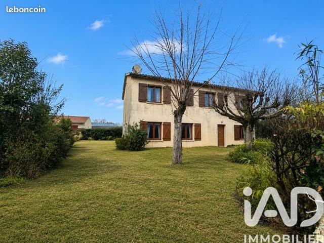 Maison 5 pièces 160 m²